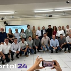 Cascavel recebe kits tecnológicos para escolas da rede municipal