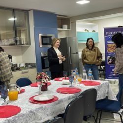 Cascavel recebe primeiras-damas do Oeste para apresentação de projetos sociais