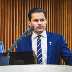 CCJ aprova PL que aplica multa a quem for flagrado usando drogas ilícitas em locais públicos no Paraná