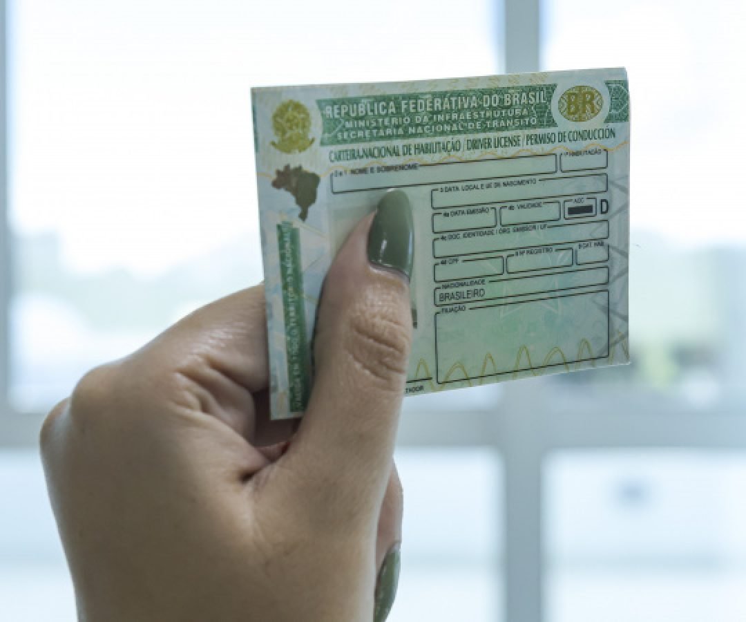 Detran-PR divulga lista dos 4 mil selecionados no primeiro edital da CNH Social