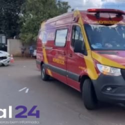 Colisão entre carro e moto deixa dois feridos no Bairro Interlagos