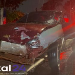 Colisão frontal entre dois veículos Corsa termina em confusão no bairro Alto Alegre, em Cascavel