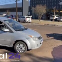 Colisão na Avenida Brasil deixa três pessoas feridas e mobiliza equipes de socorro