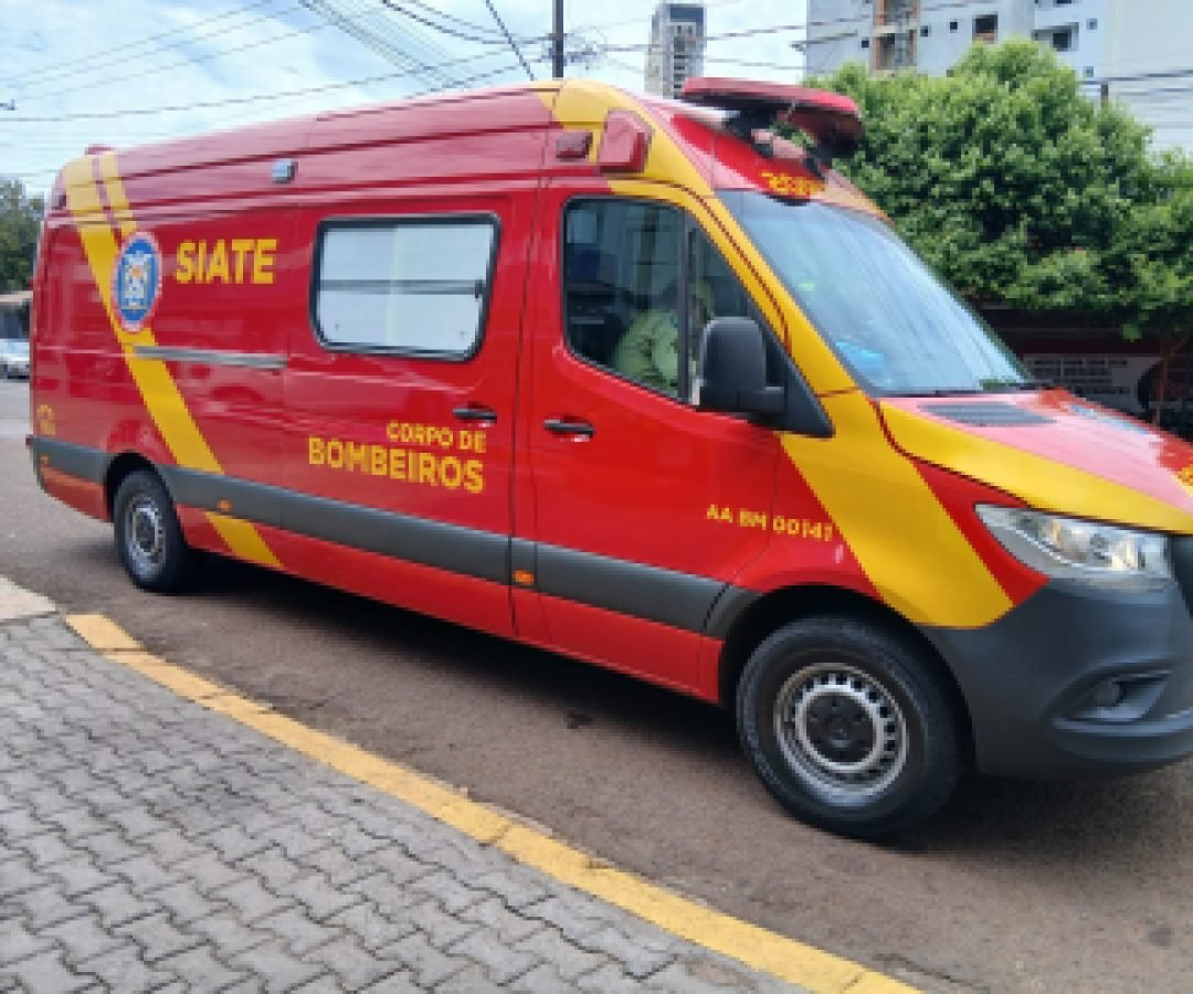 Colisão traseira é registrada no bairro Neva