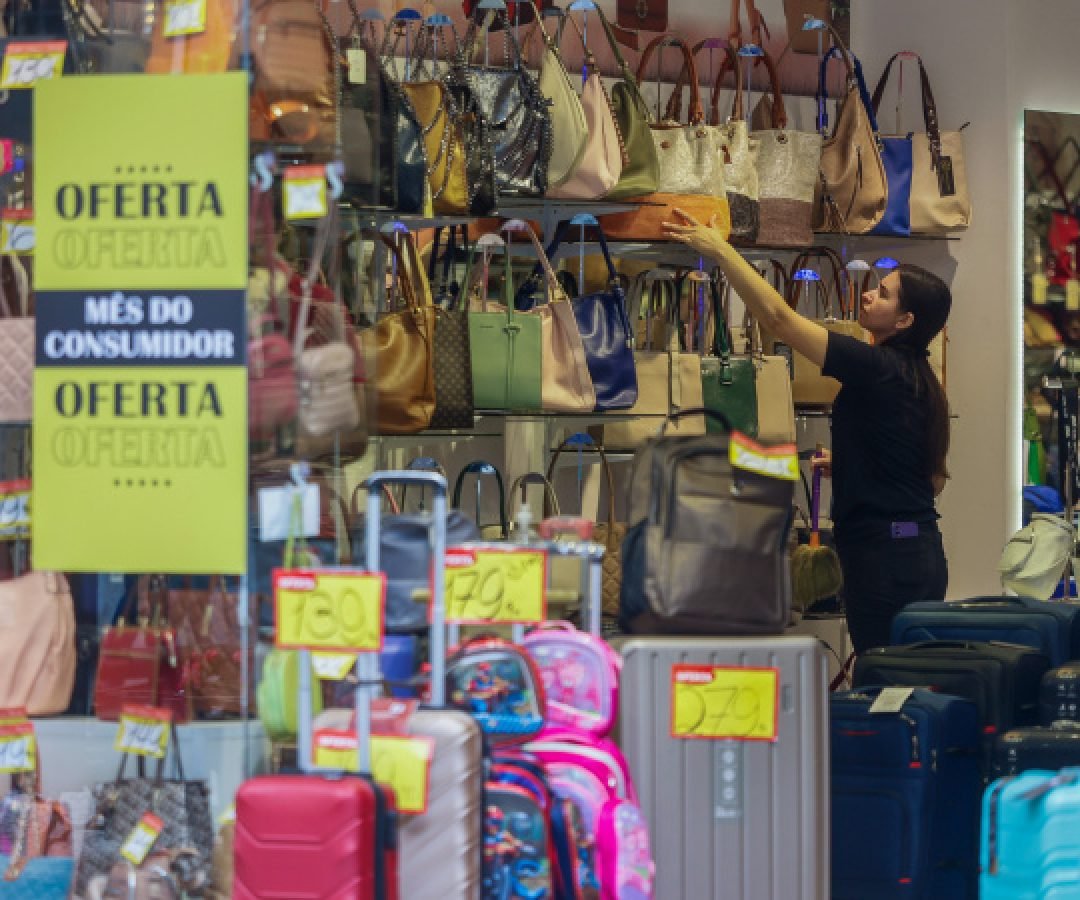 Governador envia projeto de lei de US$ 50 milhões em créditos a micro e pequenas empresas