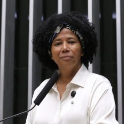 Comissão aprova capacitação de primeiros socorros voltada a alunos com doenças crônicas