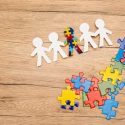 Comissão especial debate projeto que cria política nacional para pessoas com autismo