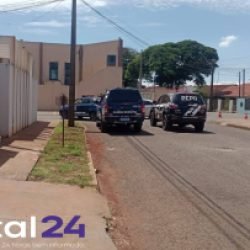 Confronto com a polícia termina com um suspeito morto e outro preso após tentativa de roubo em Arapongas