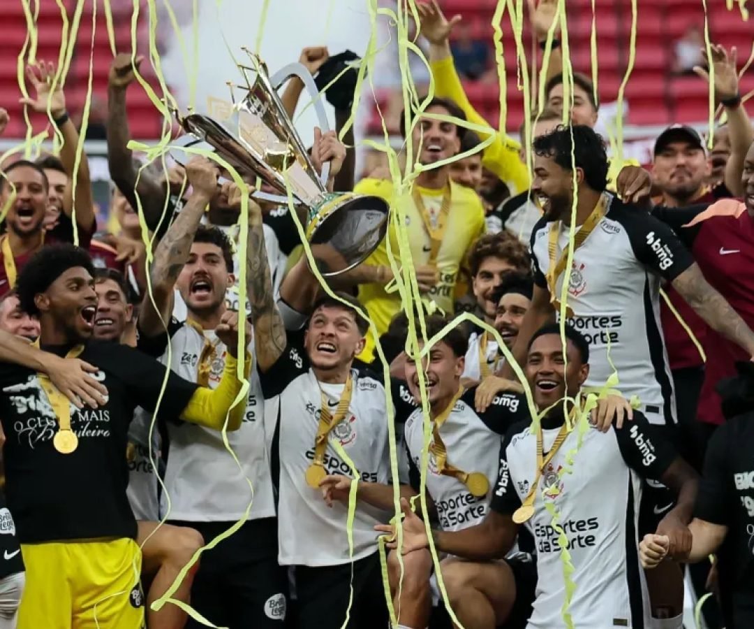 corinthians-trofeu-supercopa-do-brasil-flamengo-e1769984855801.jpg