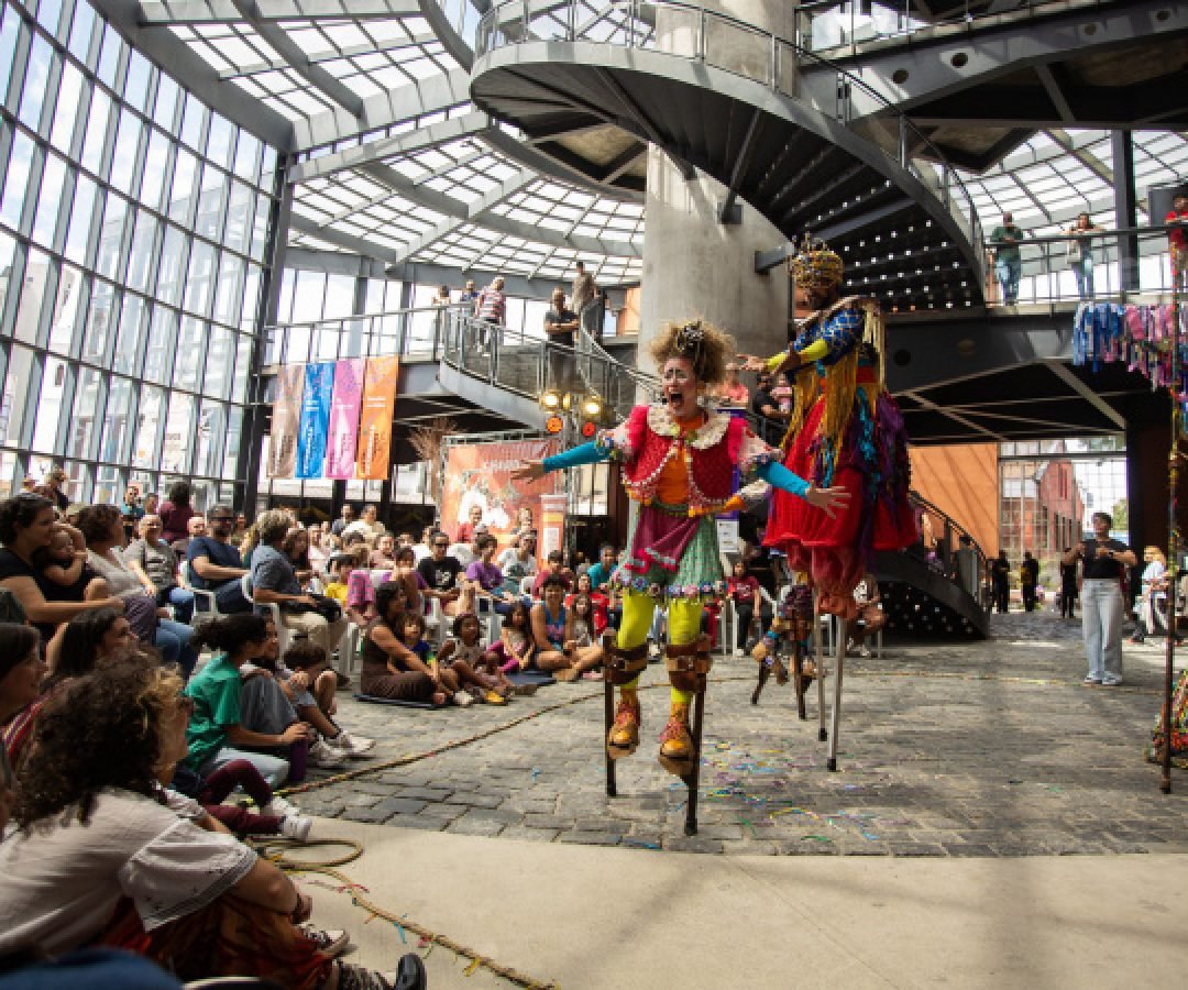 Com apoio do Estado, Festival de Curitiba movimentou a economia e serviços do turismo