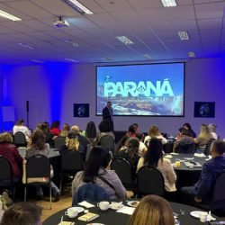 Viaje Paraná apresenta atrativos estaduais a agentes do Home Office Tur, em São Paulo