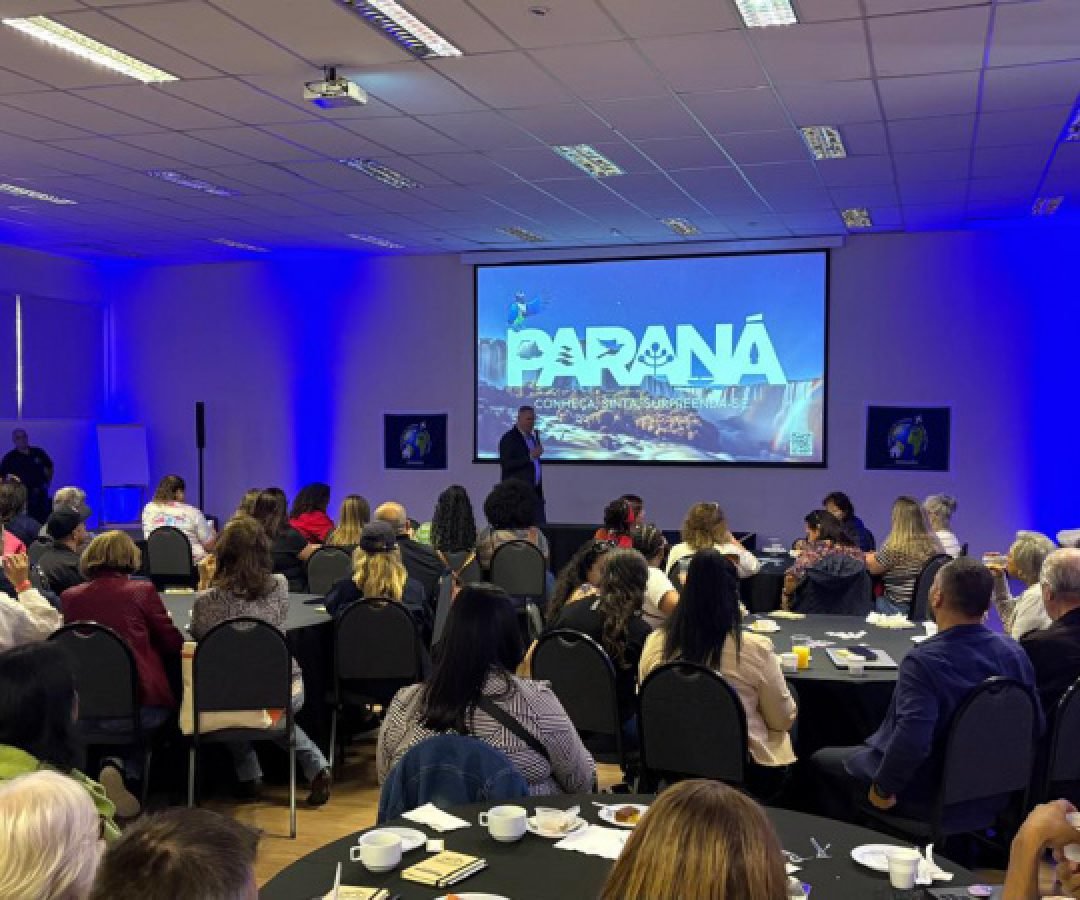 Viaje Paraná apresenta atrativos estaduais a agentes do Home Office Tur, em São Paulo