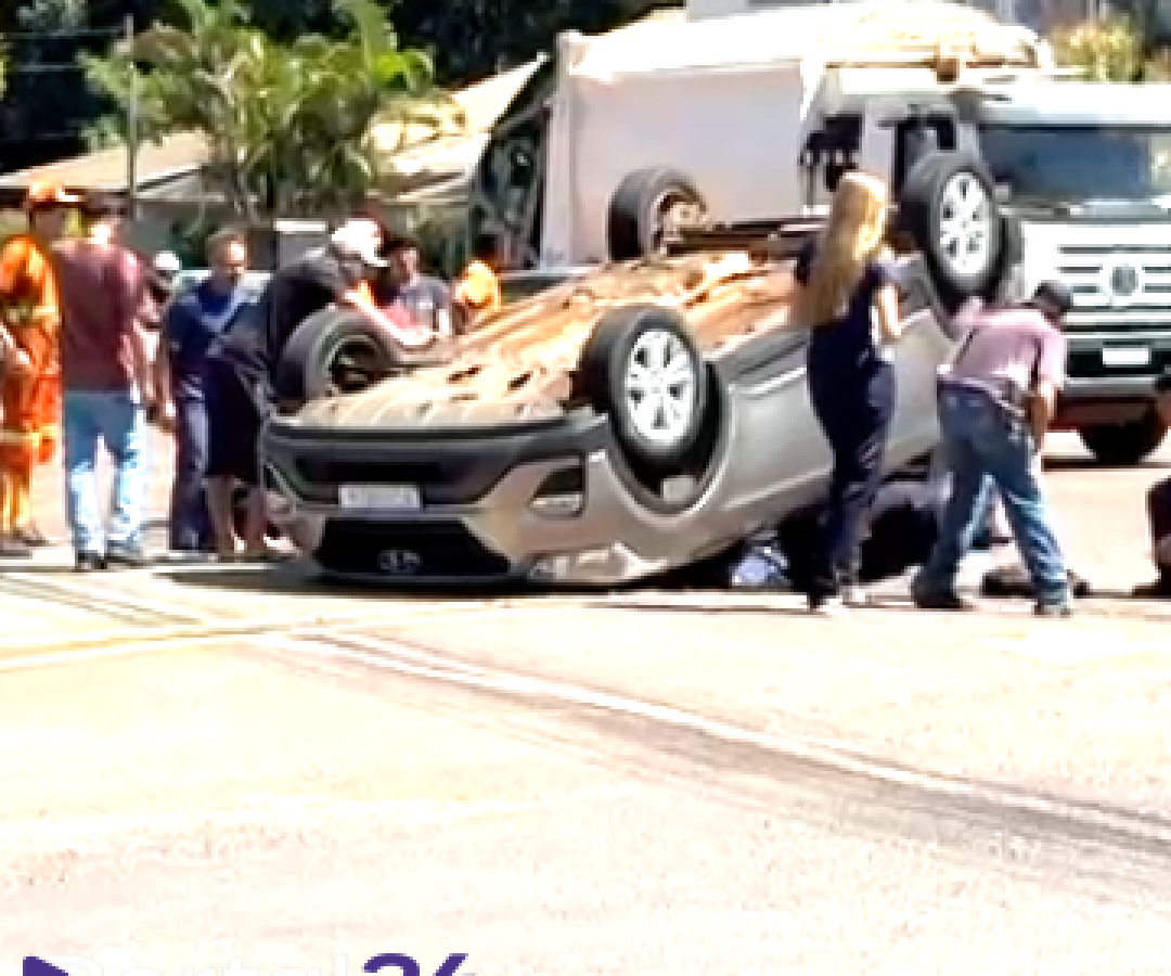 Creta capota após colisão com HB20 em Cascavel