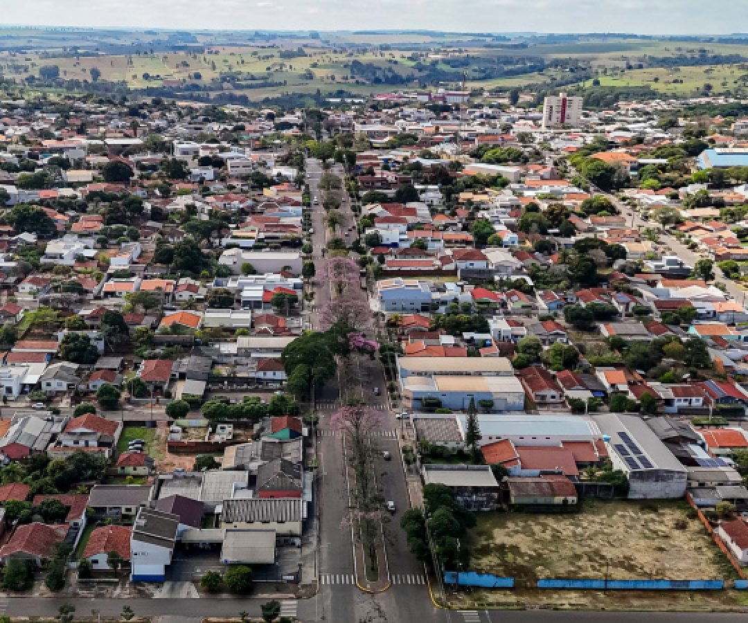 Maria e João lideram o ranking de nomes no Paraná; confira os 60 mais comuns