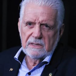 Defesa de Jaques Wagner pede ao STF anulação de buscas da PF