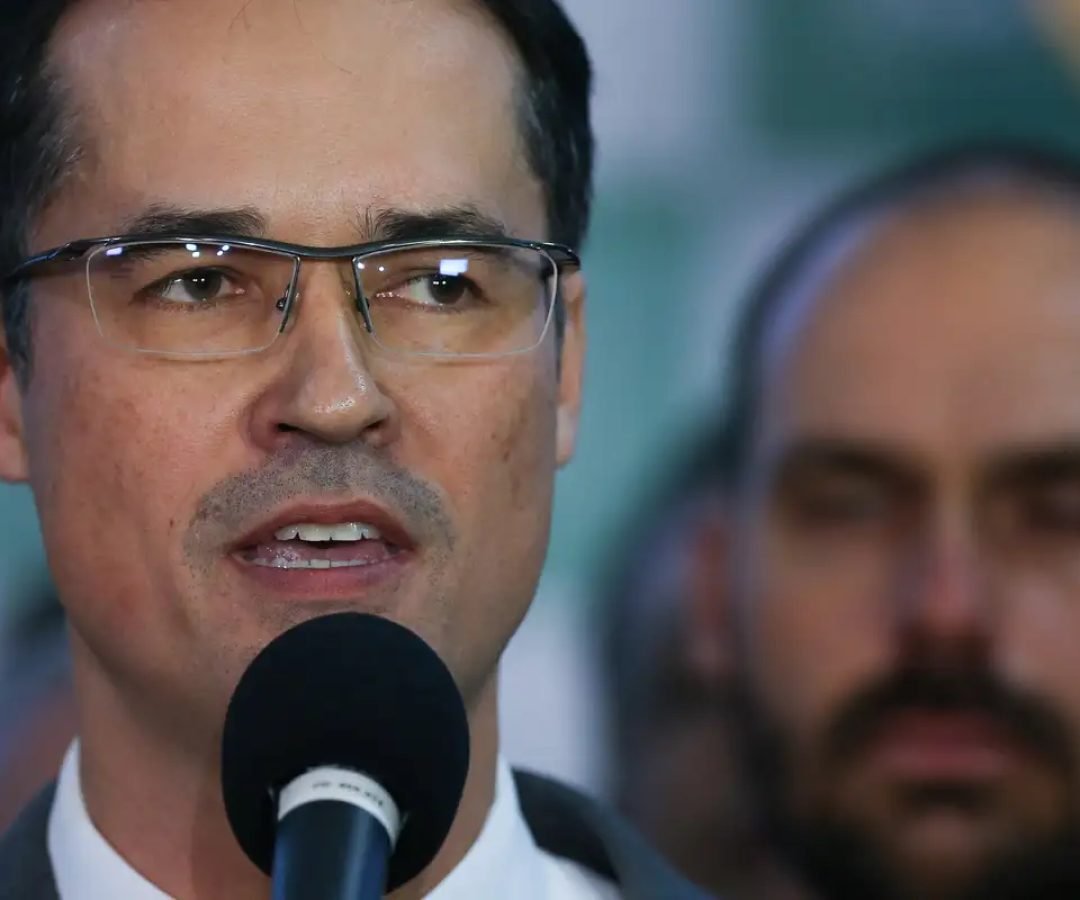 Deltan paga indenização a Lula por PowerPoint da Lava Jato