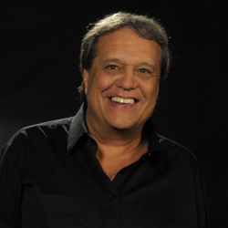 dennis-carvalho-e1772295712476.png