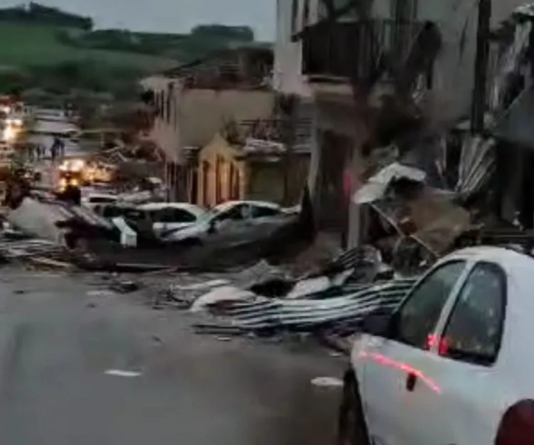 destruicao-parana.jpg