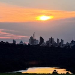 Domingo será de tempo firme e temperaturas amenas em Cascavel