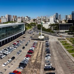 Paraná investe no funcionalismo, amplia contratações e reforça áreas estratégicas