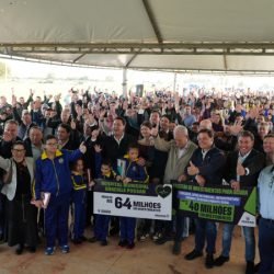 Ratinho Junior destina R$ 40 milhões para estradas rurais, infraestrutura e escolas de Guaíra