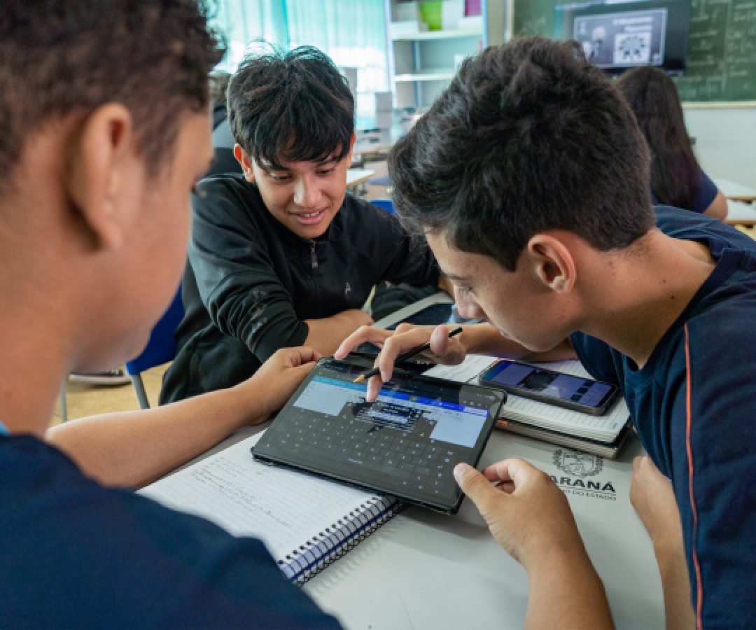 Clima de Copa: alunos da rede estadual participam da Super Liga de Matemática