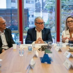 Pesquisa do Ipardes vai mapear perfil de cuidadores de idosos em todo o Paraná