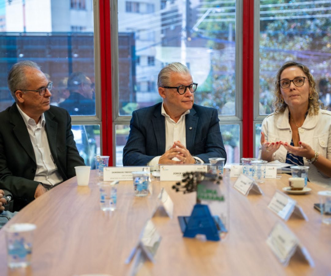 Pesquisa do Ipardes vai mapear perfil de cuidadores de idosos em todo o Paraná