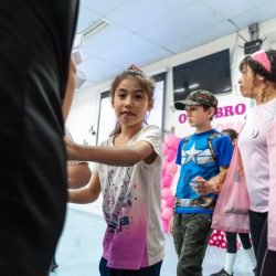 Alunos da educação especial da rede estadual participam de evento sobre o Outubro Rosa