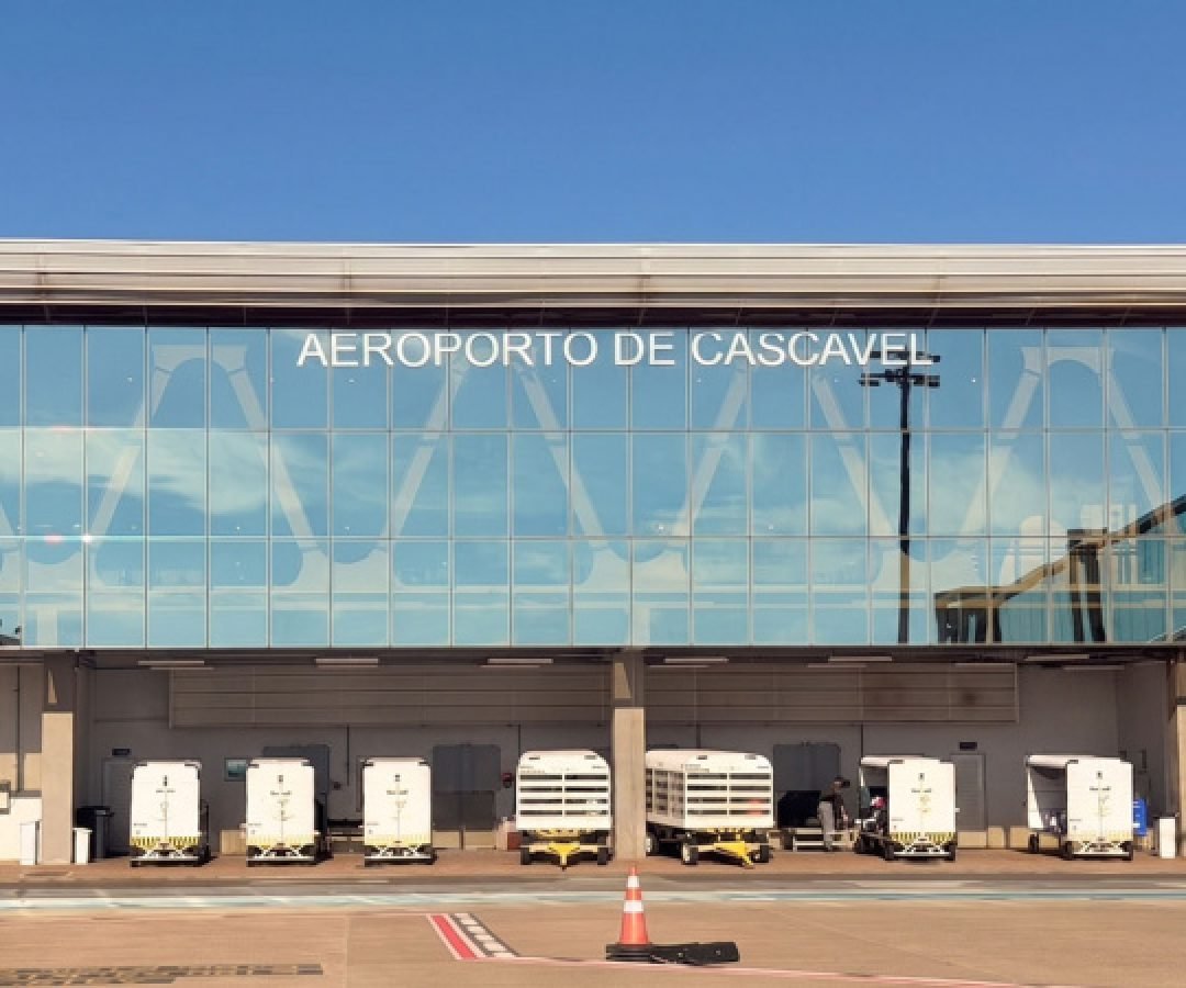 Paraná avança na atualização do Plano Aeroviário Estadual com visitas técnicas a aeroportos