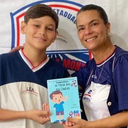 Aluno com autismo transforma vivência em livro e dá voz à inclusão na rede estadual