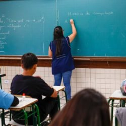 Estado nomeia 917 professores aprovados em concurso para a rede estadual
