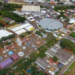 Estado leva palestras, exposições e atendimento aos produtores à 52ª Expoingá