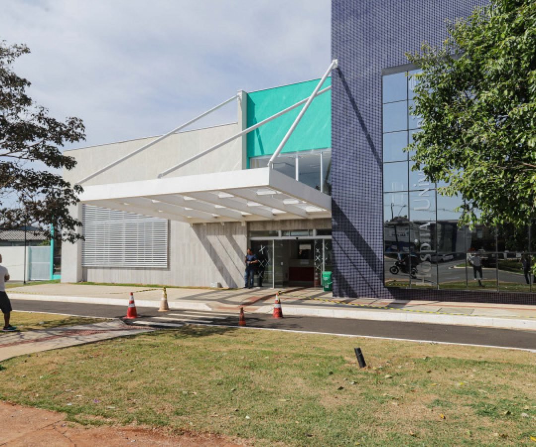 UTI Adulto do Hospital Universitário da UEL recebe melhor selo do País