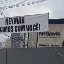 faixa-apoio-neymar-e1763133277508.jpeg