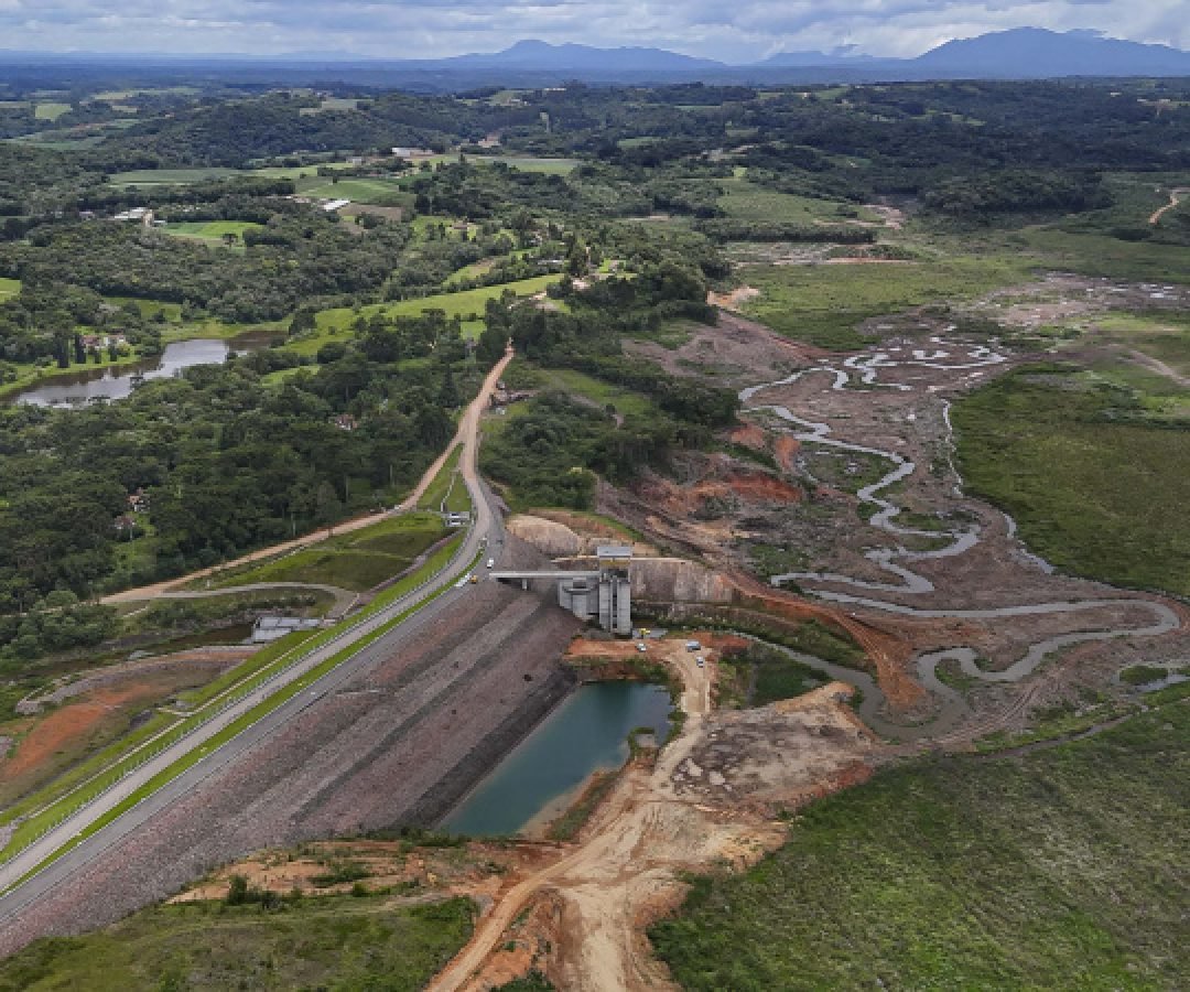 Sanepar inicia última etapa do Reservatório Miringuava com enchimento da barragem