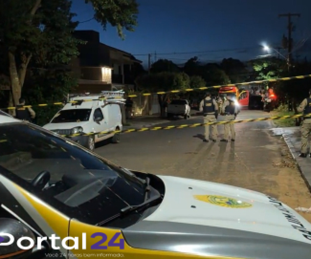 Forças de segurança cercam casa e BOPE é acionado em situação de crise em Alto Piquiri