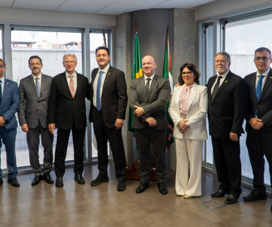 Estado anuncia R$ 168 milhões para socioeducação e entrega viaturas novas ao Gaeco