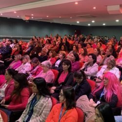 Conversa Rosa: servidoras do Estado recebem palestras sobre prevenção do câncer