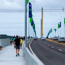 Ponte de Guaratuba impulsiona mobilidade com mais de 7 mil passagens de ciclistas em um mês