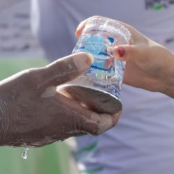Sanepar vai distribuir 72 mil copos de água na Maratona Internacional do Paraná