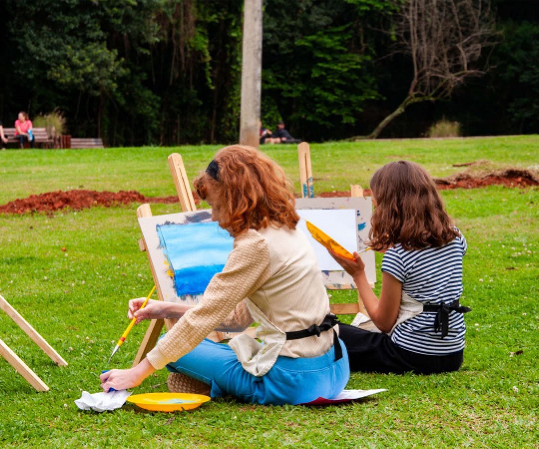 Com oficina de fotografia, ateliês e visitas, MON divulga programação especial de férias