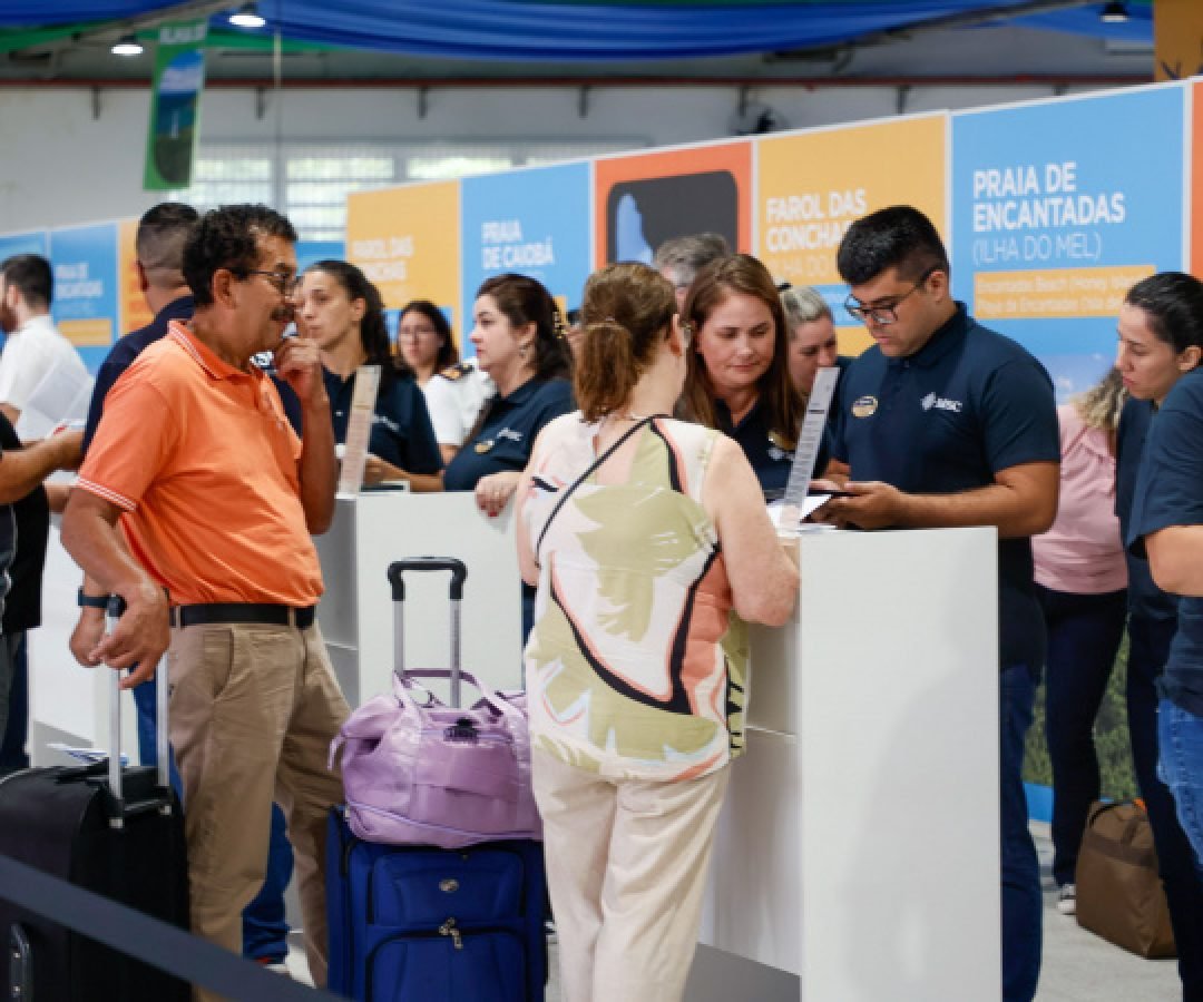 Navio maior: temporada de cruzeiros pode trazer 36% mais turistas ao Litoral do Paraná