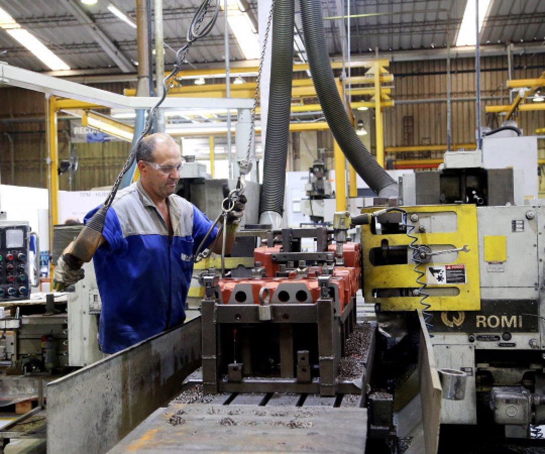 Cada R$ 1 investido com Paraná Competitivo gera R$ 3,79 no PIB do Estado, aponta Ipardes