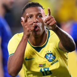 gol-danilo-brasil-croacia-2-e1775006442475.jpg