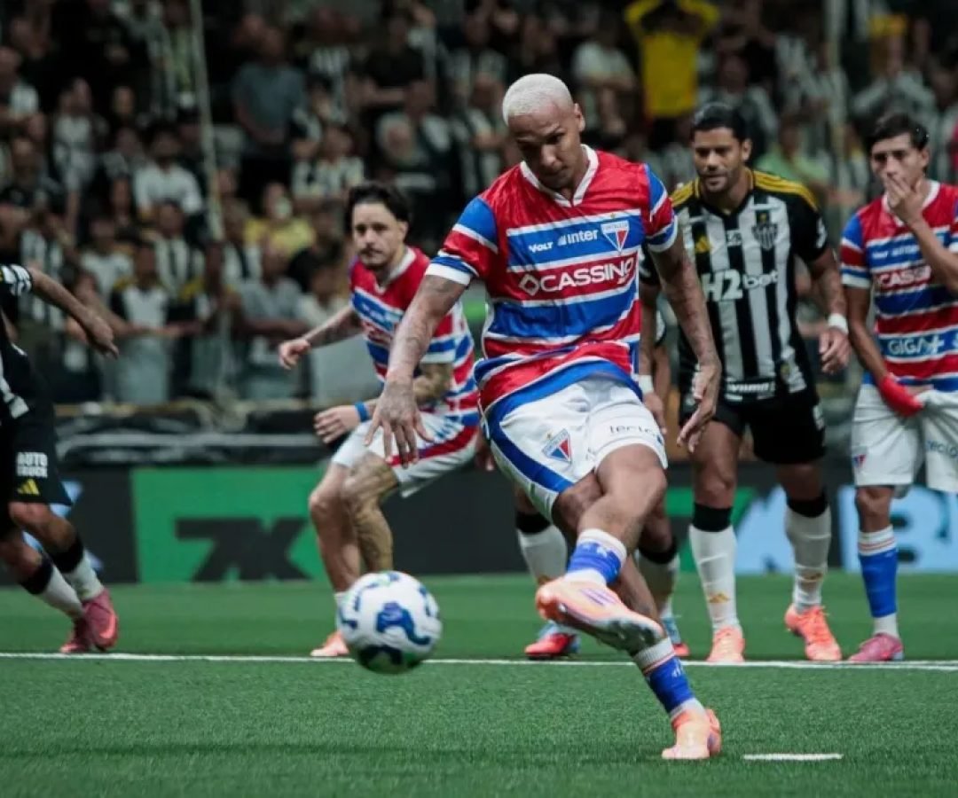 gol-deyverson-atletico-mg-fortaleza-e1762998490632.jpeg