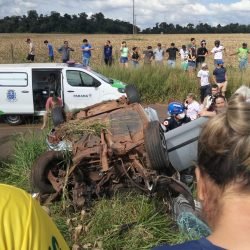 Grave colisão entre carro e caminhão deixa três mortos e mobiliza helicóptero aeromédico em Alto Piquiri