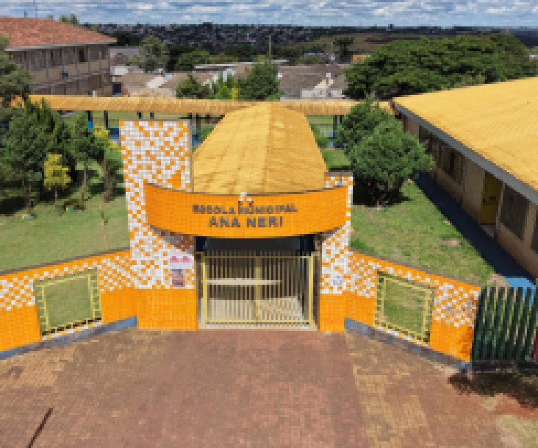 Gugu Bueno confirma liberação de R$ 3,5 milhões para reforma da Escola Ana Neri em Cascavel