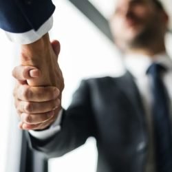 handshake-business-men-concept.jpg