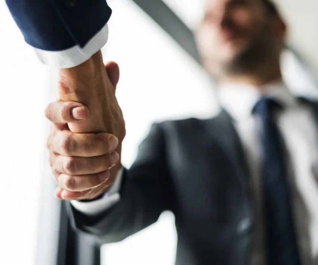 handshake-business-men-concept.jpg